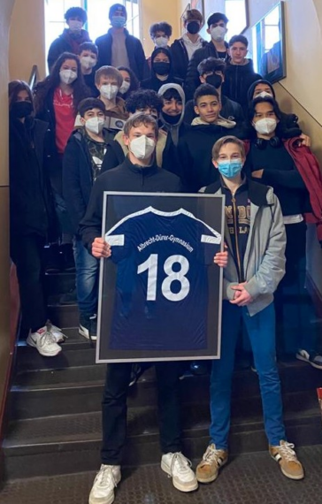 grafik-2-4 grafik-2-4